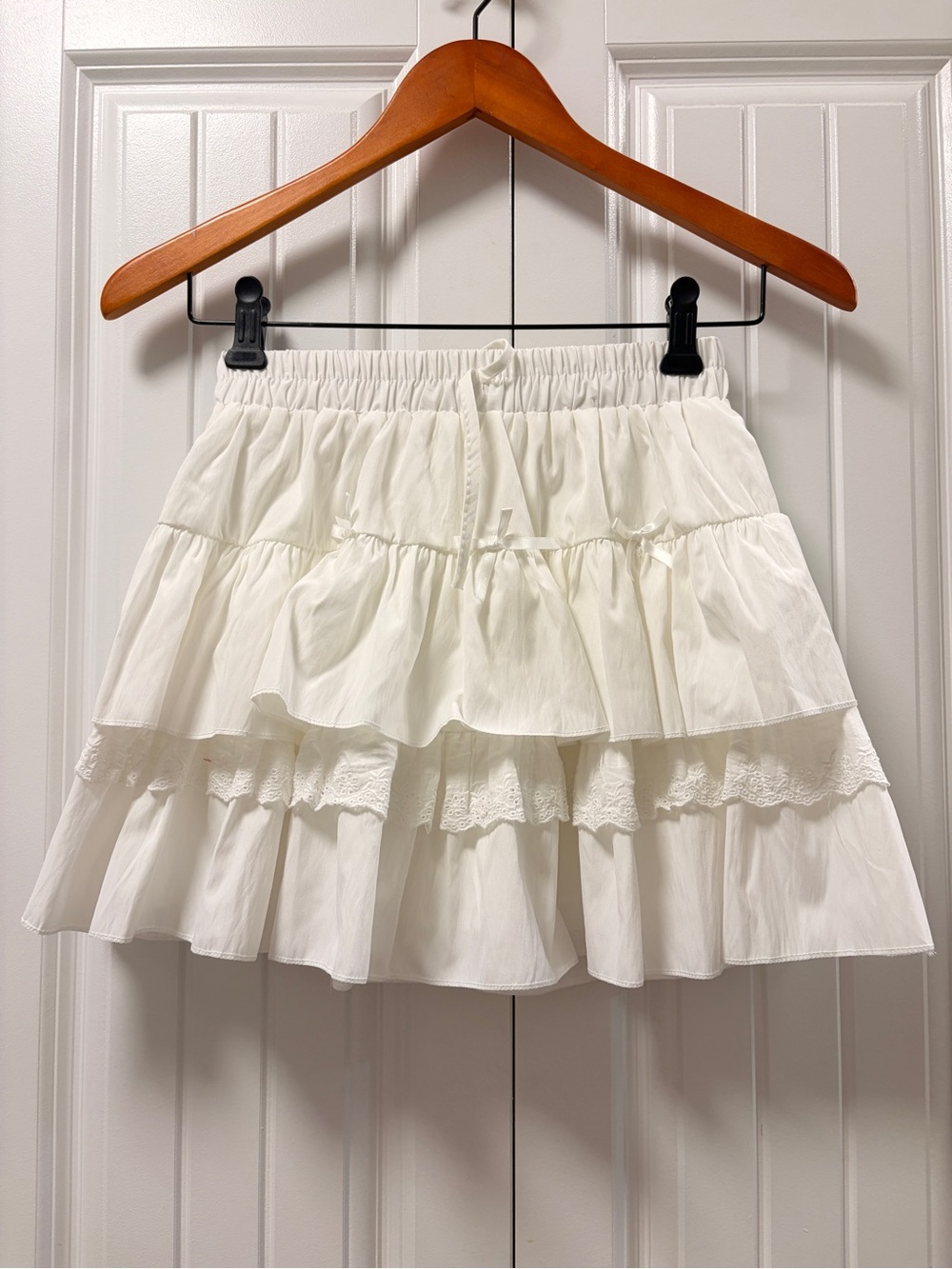 Coquette White Tiered Ruffle Lace Mini Skort – XS